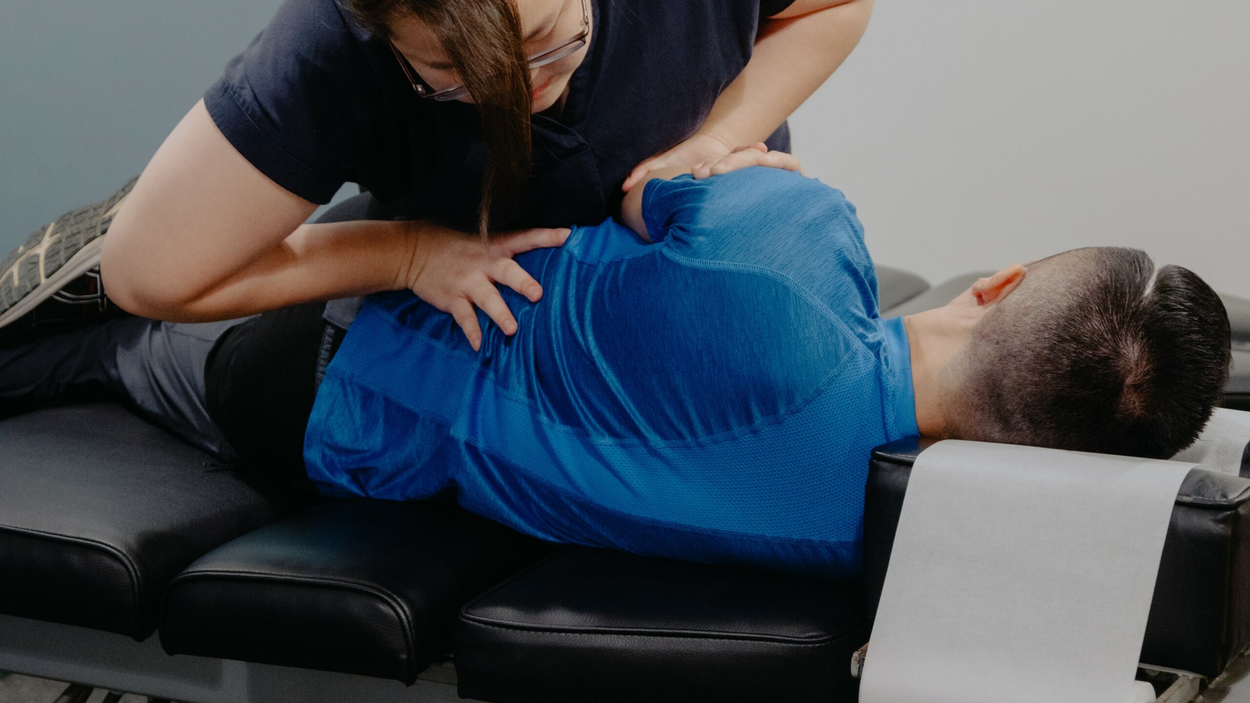 lower back pain management with Chiropractic Singapore