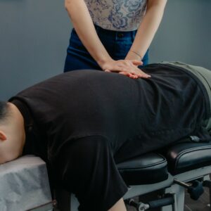 spinal adjustments with chiropractic singapore