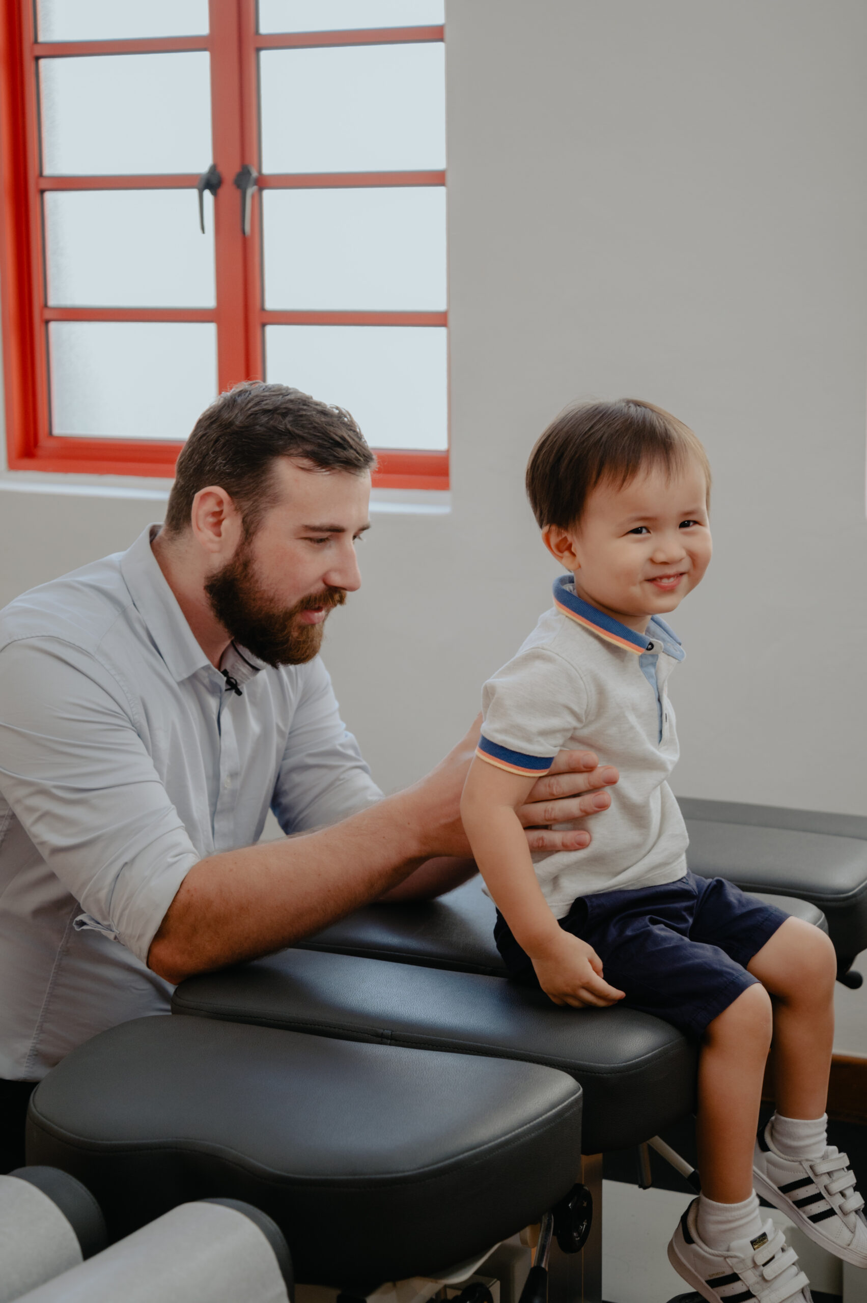 Chiropractor for kids at Chiropractic Singapore