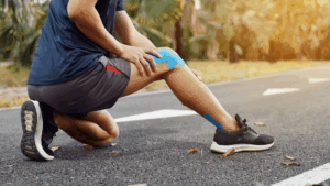 Man experiencing knee pain