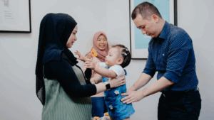 Seeking professional guidance on how to carry a baby properly